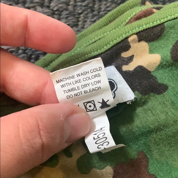 Mud Pie camo baby blankets - Picture 3 of 3